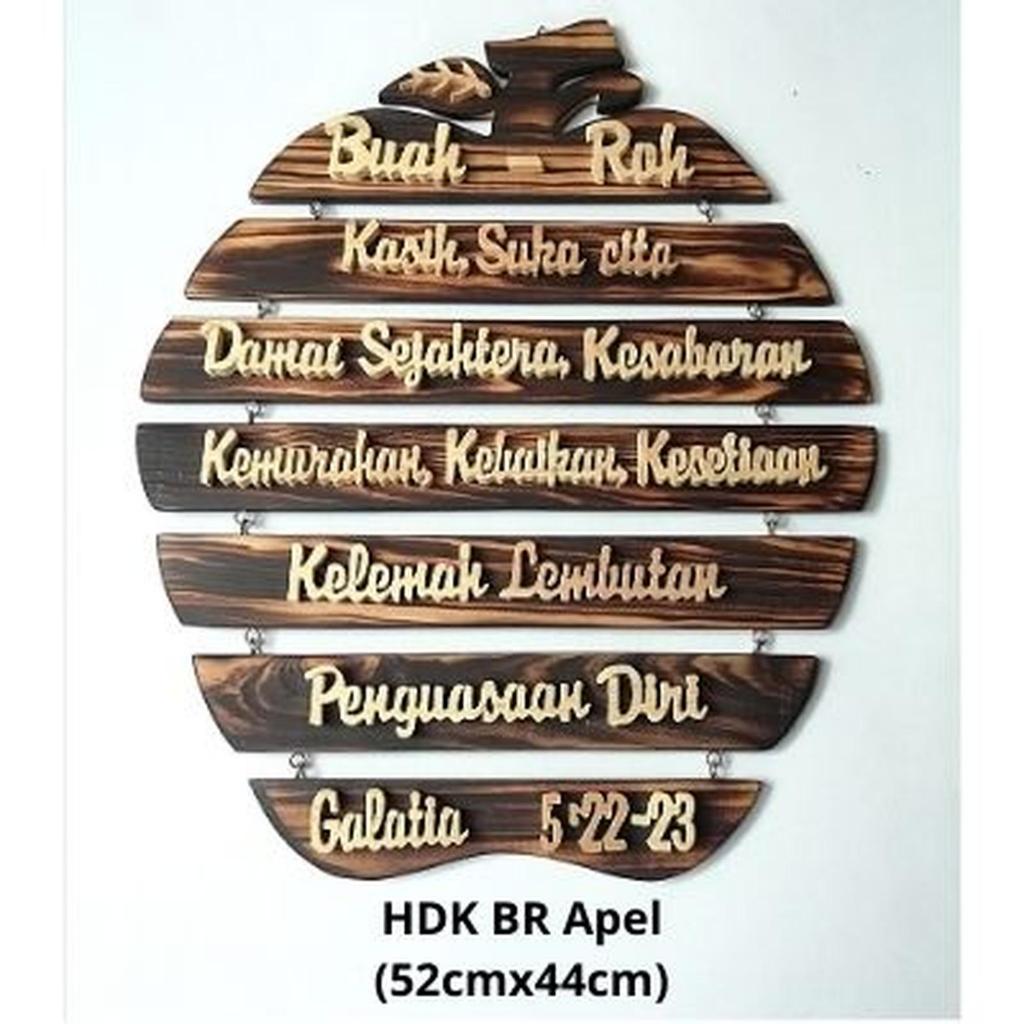 Hiasan Dinding Kayu Rohani Buah Roh Apel