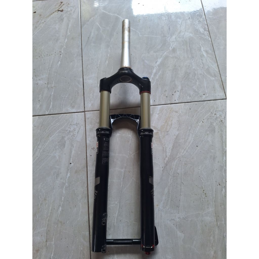 Fork Sepeda MTB XC Rockshox Recon Gold Ban 27.5