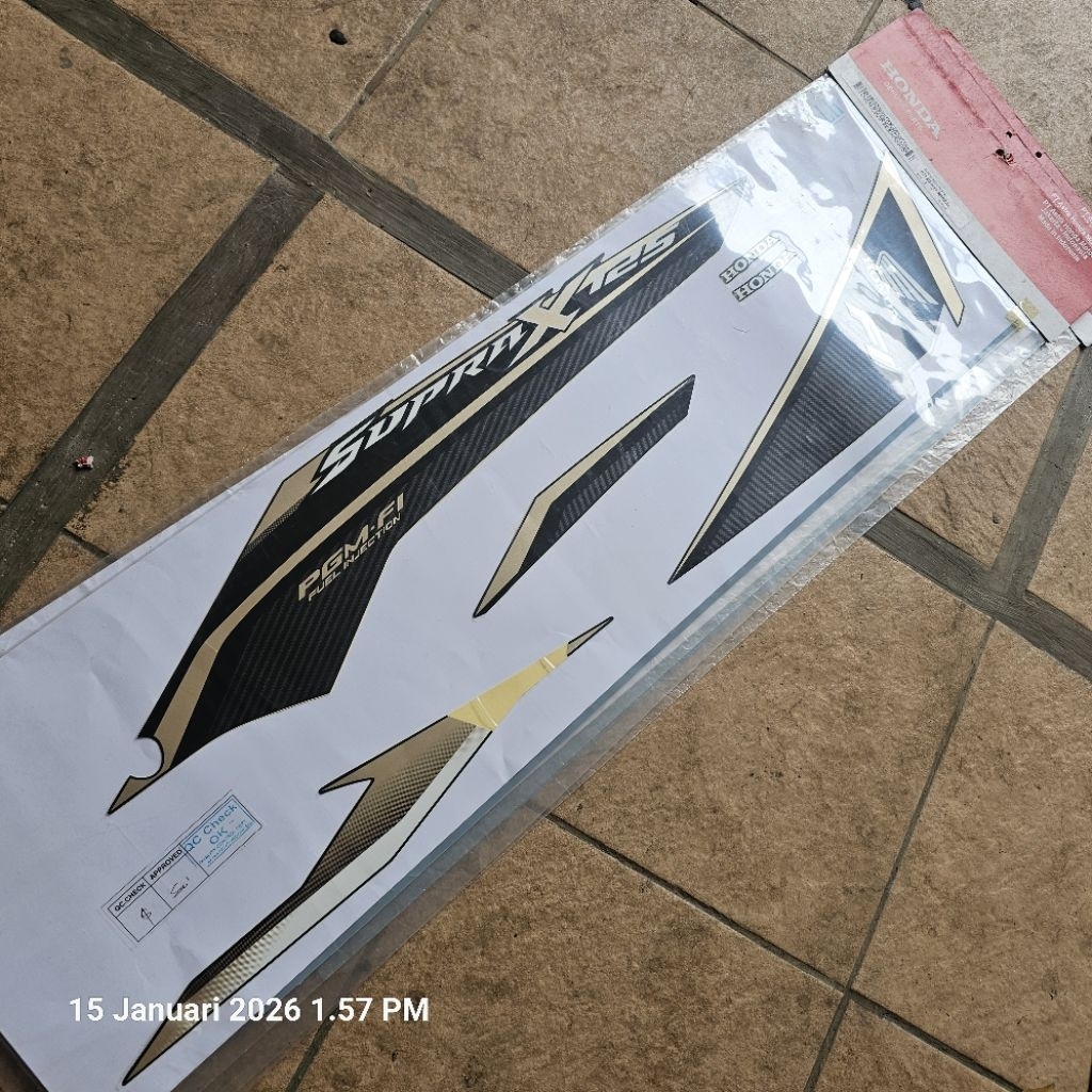 Stripe body honda Supra X125 Fi . 871X0-K41-N50ZAR/ZAL