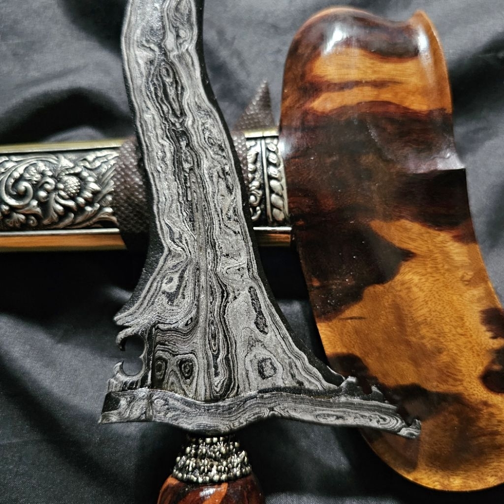 Keris Panji Penganten Luk 7 Dwipamor