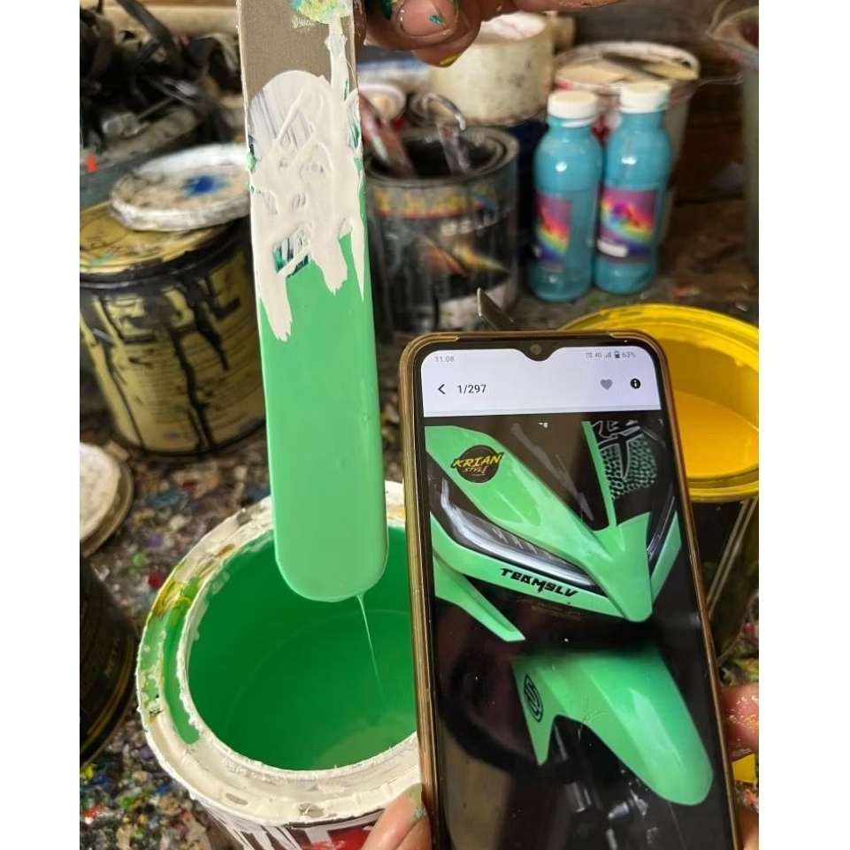 Cat costum warna hijau macha/ bahan PU  Cat motor/mobil cat otomotif