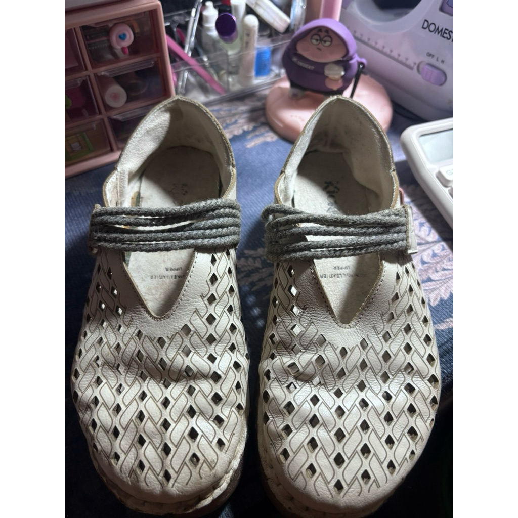 KICKERS shoes preloved