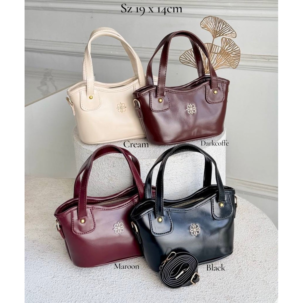 TAS SELEMPANG DAVINA