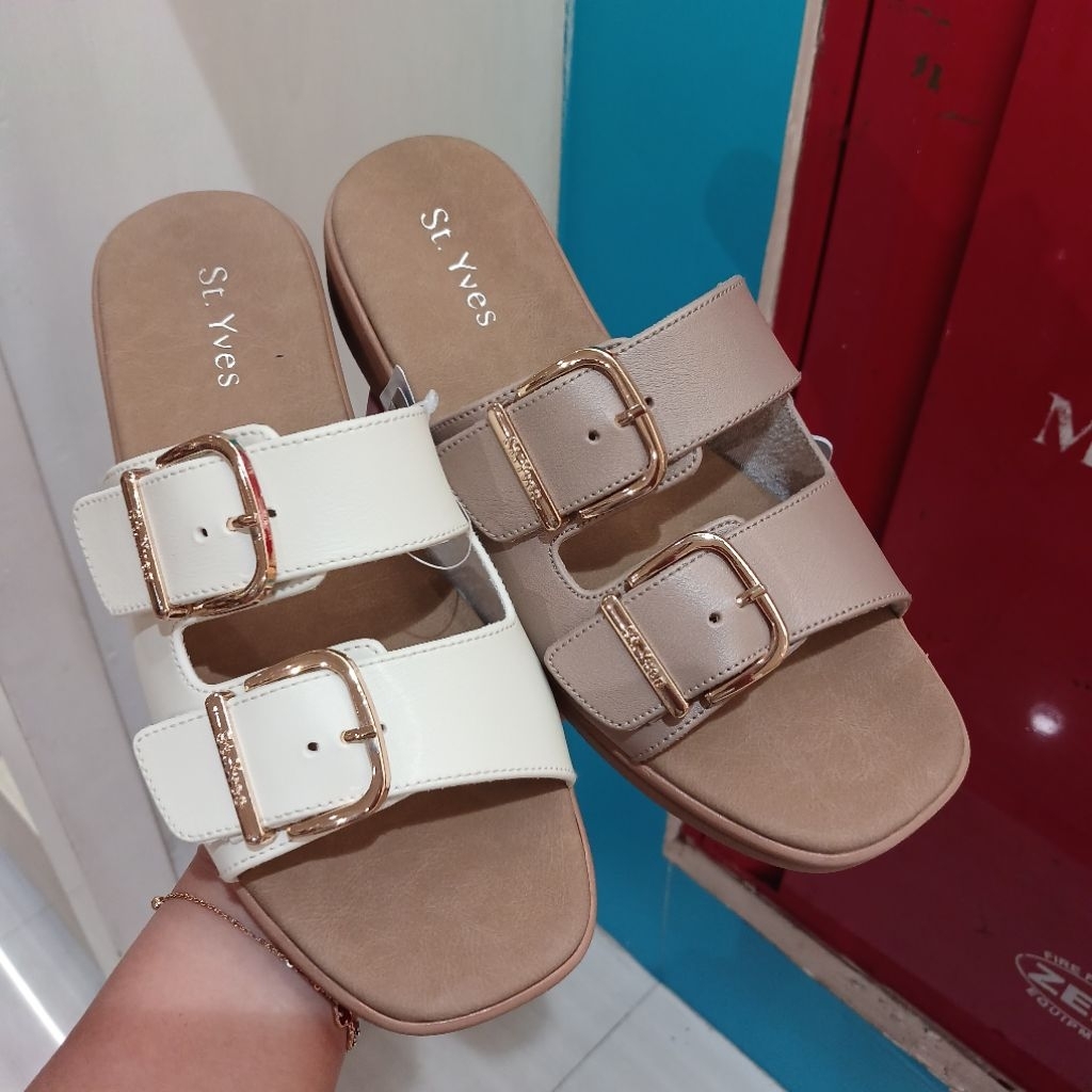 sandal wanita flat ST.YVES ori dari matahari