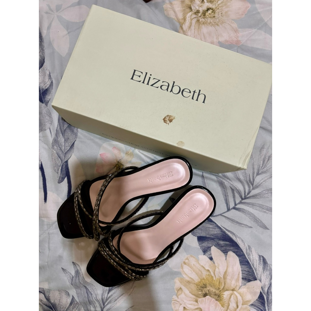 sepatu elizabeth