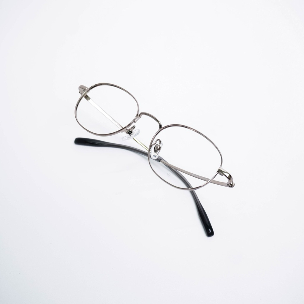 April Eyewear Frame Leon Oval Titanium Unisex