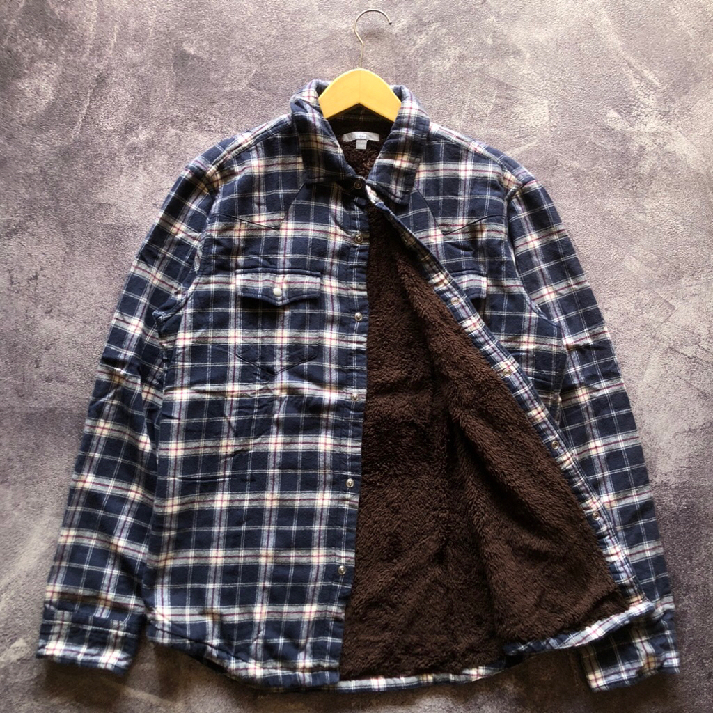 Outer Sherpa Flannel UN*QQ*L*O* Scnnd Size L,Outer flanel sherpa flanel biru putih bulu sherpa cokla