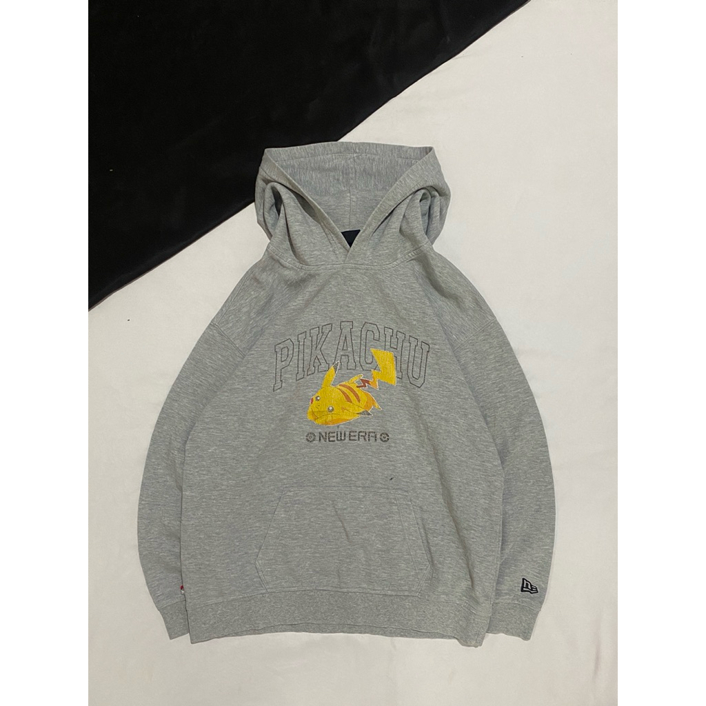 hoodie new era x pokemon