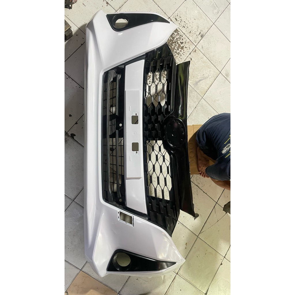 Bemper Depan Set Calya 2020