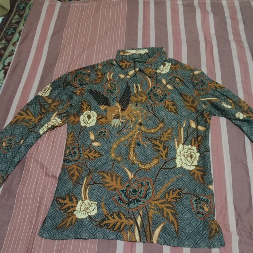 Batik keris size S slim fit (second)