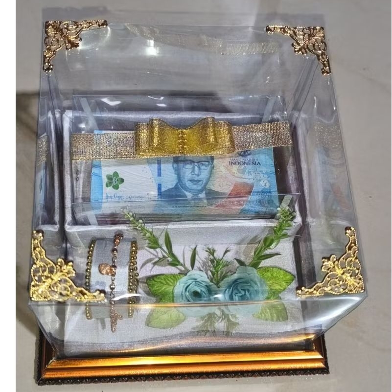 kotak uang,gelang,cincin dan kalung untuk mahar atau seserahan,(bisa request nama atau kartu ucapan)