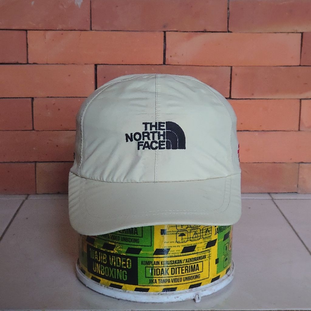 TOPI OUTDOOR TNF GORETEX ORIGINAL