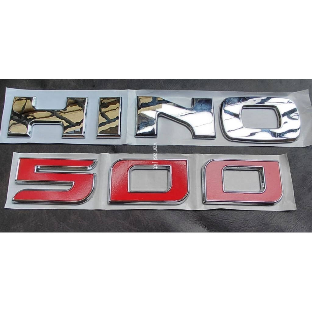 EMBLEM TIMBUL TULISAN HINO 500 / EMBLEM TULISAN HINO 500 / EMBLEM HINO 500