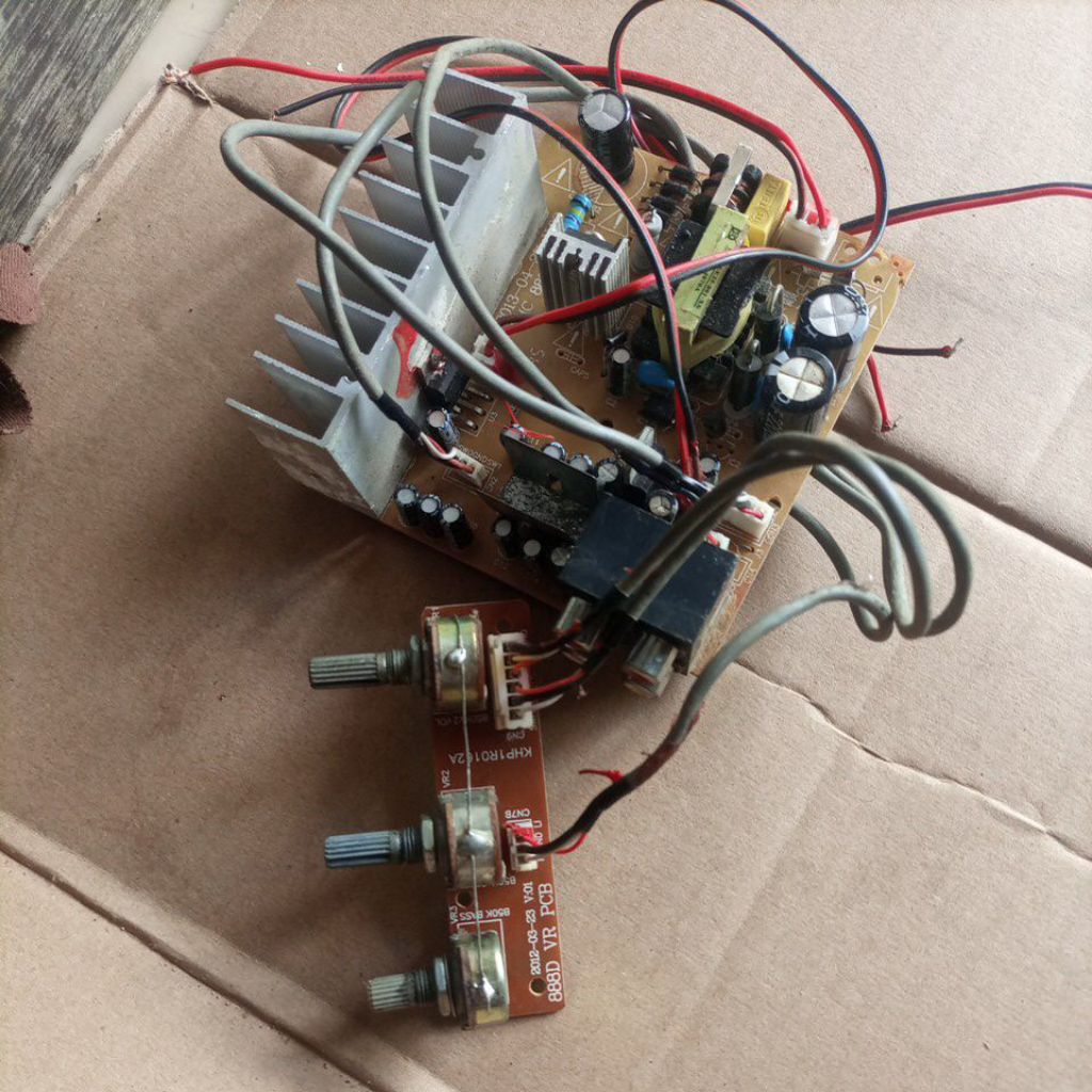 ampli GMC copotan normal