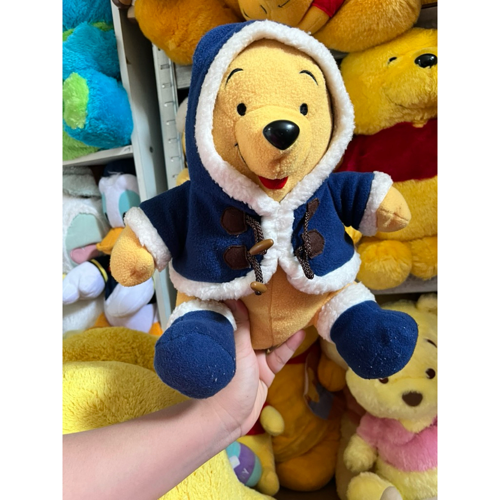 Boneka Pooh kostum Winny Thepooh