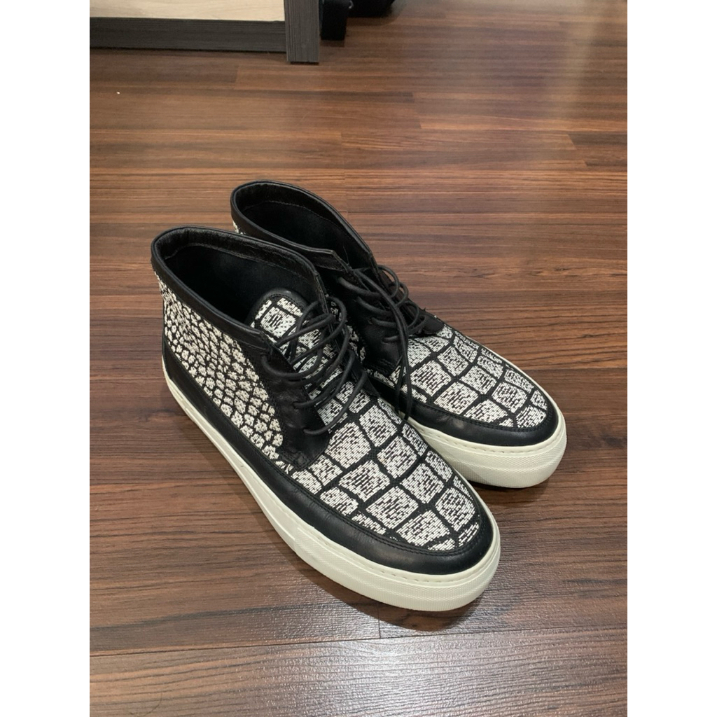 [RARE] Alexander Mcqueen High Sneakers Snake Skin.