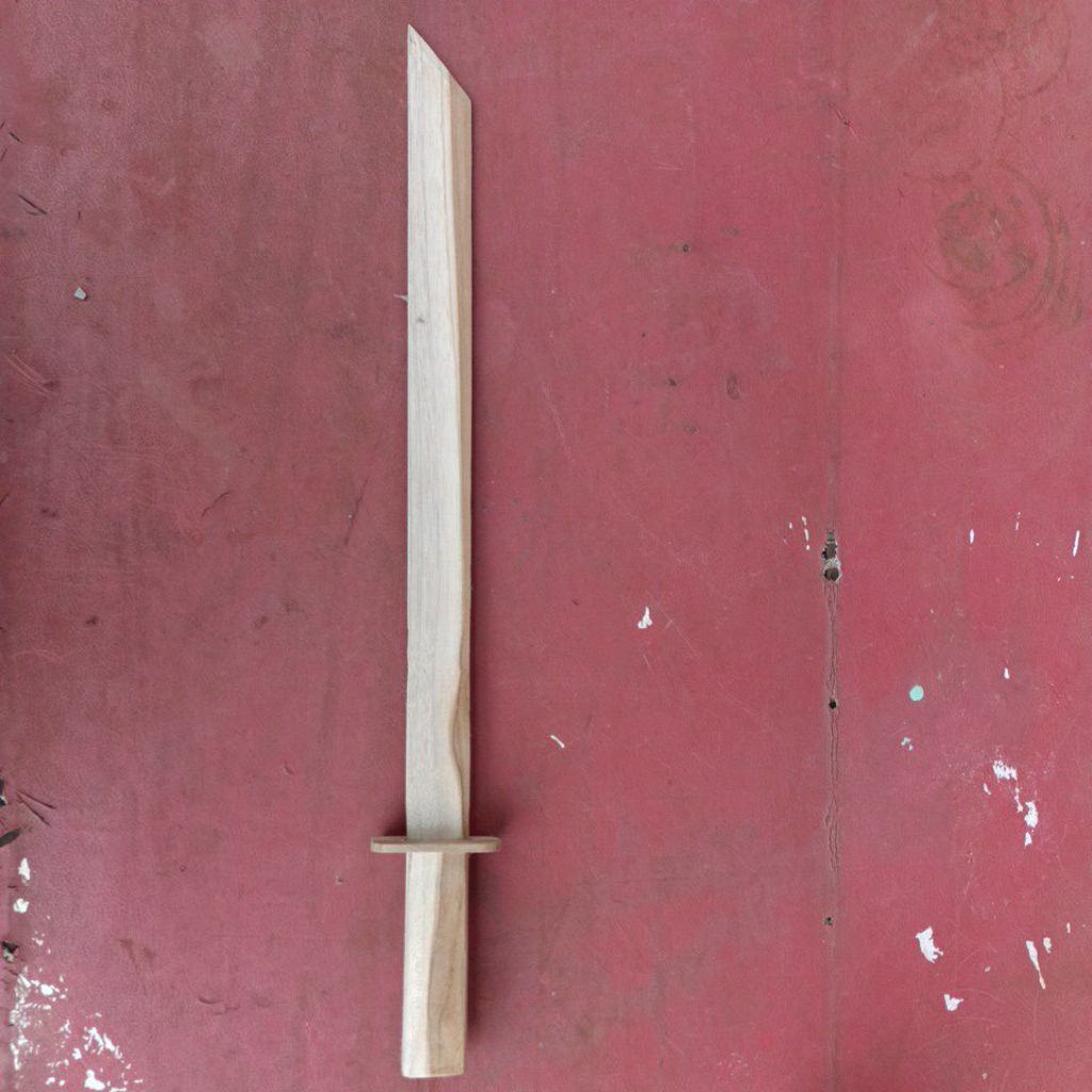 Pedang kayu jati