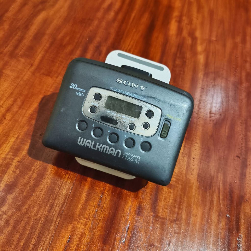 Walkman Sony WM-FX423 - Pemutar kaset pita