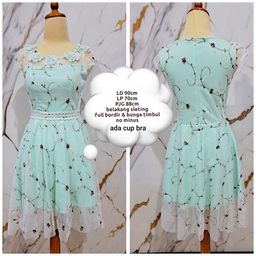 Dress pesta full bordir warna hijau mint