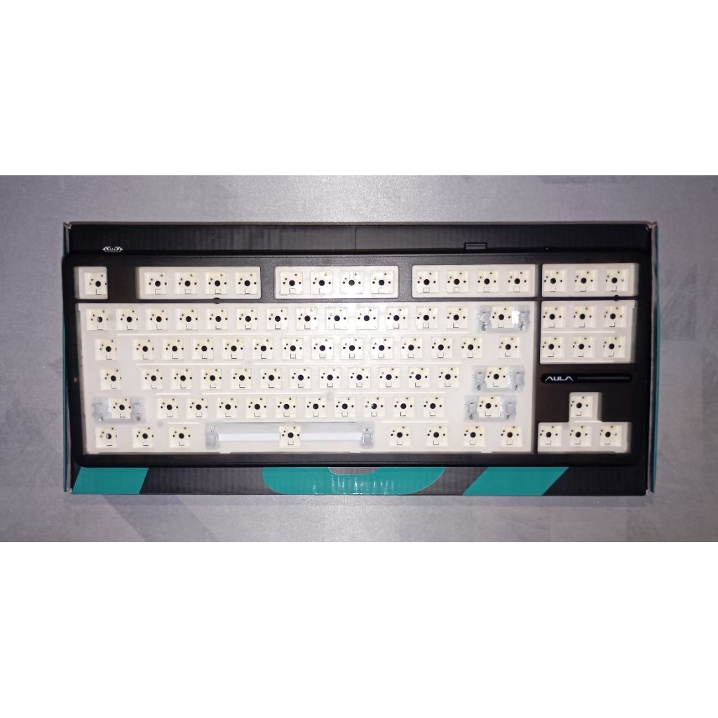 Barebone Aula F87 Pro South Facing - 3 Connection