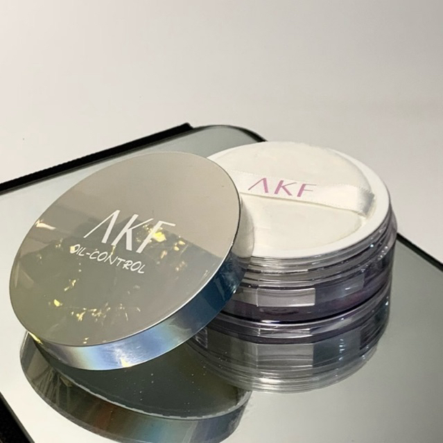 AKF oil control loose setting powder translucent color matte oily skin