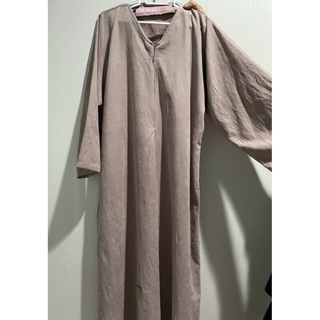 Preloved Hadid Abaya 2.0 by Nehhat