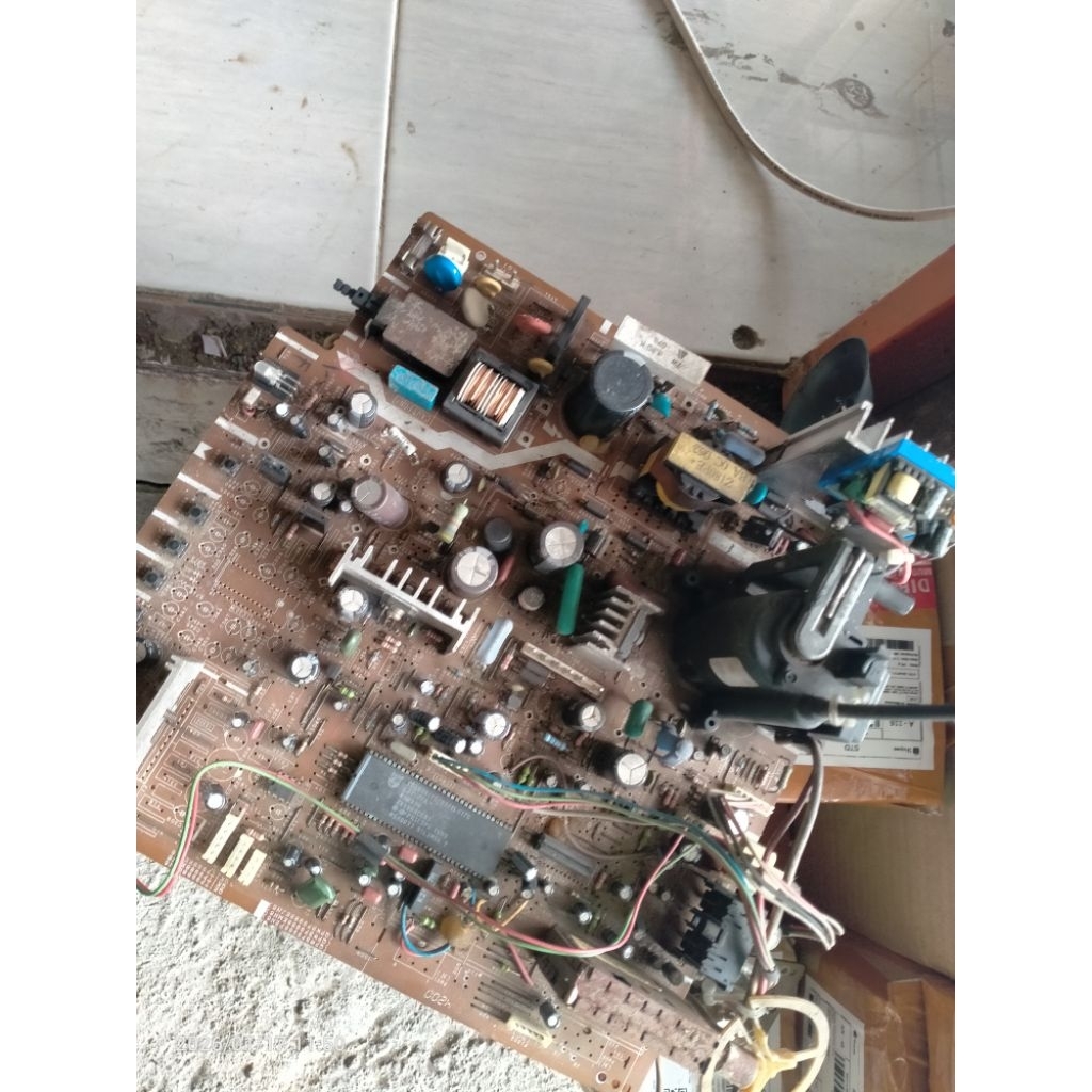 mesin tv sharp 14 inch tabung hidup normal