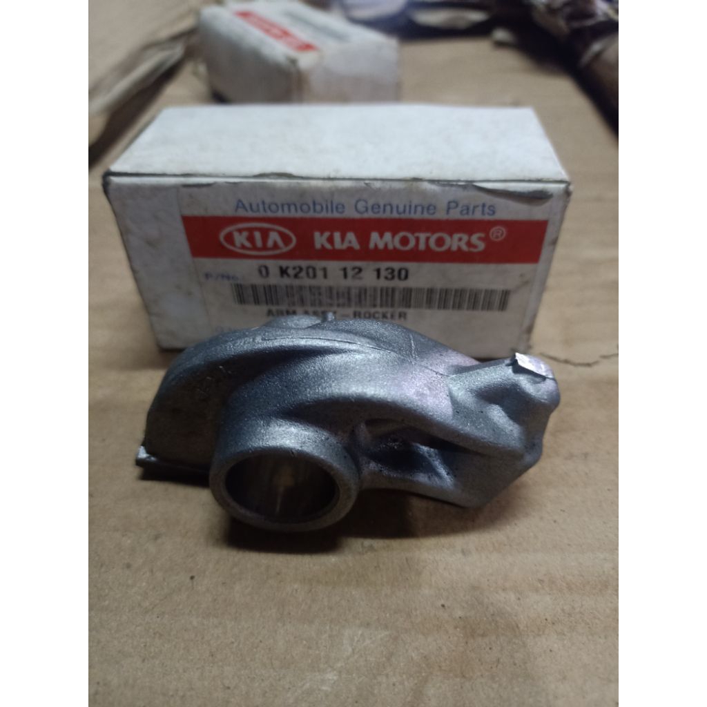lengan rocker(rocker arm) mobil Timor Soch,kia sephia