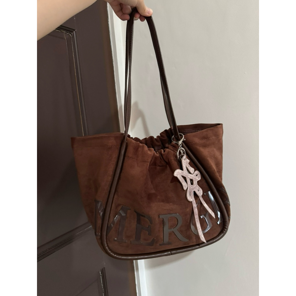PRELOVED TAS MERGE SUEDE COKLAT