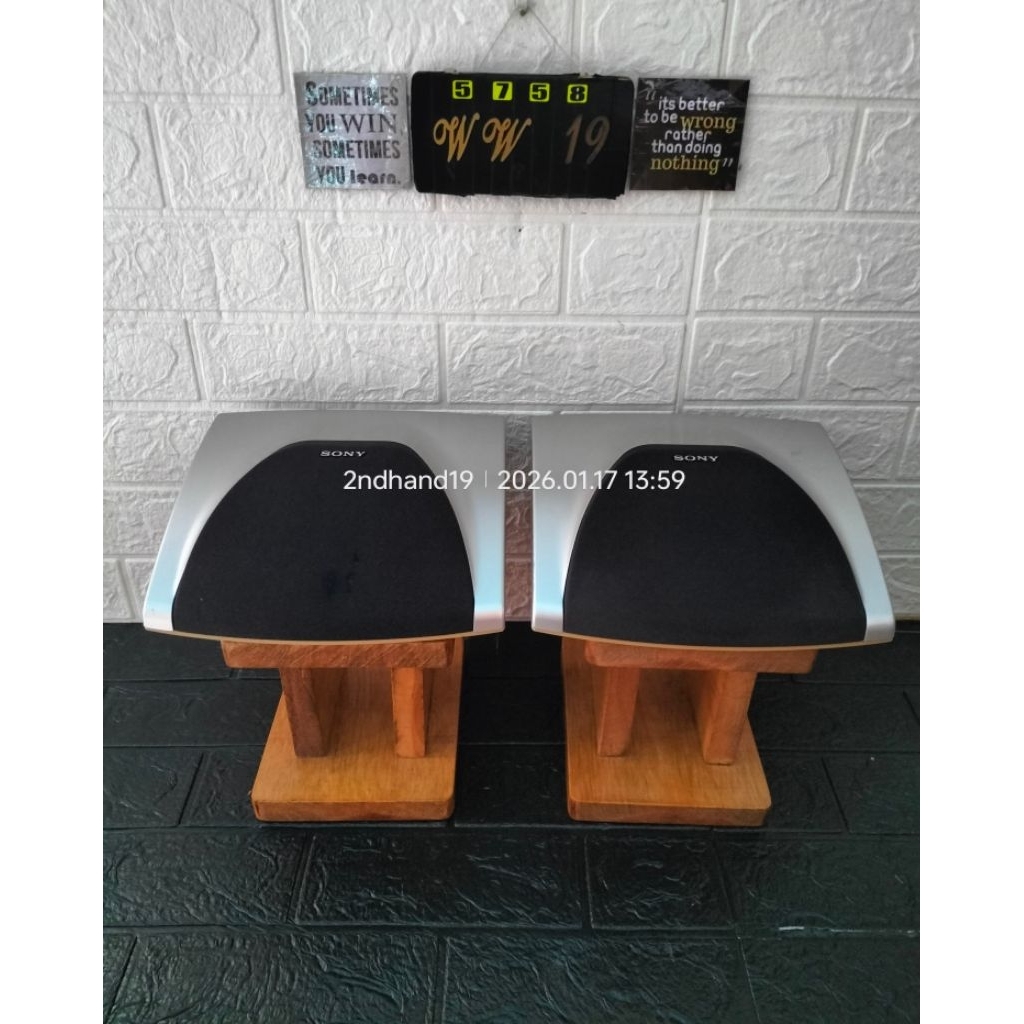 speaker surround Sony SS SR110 bekas / second