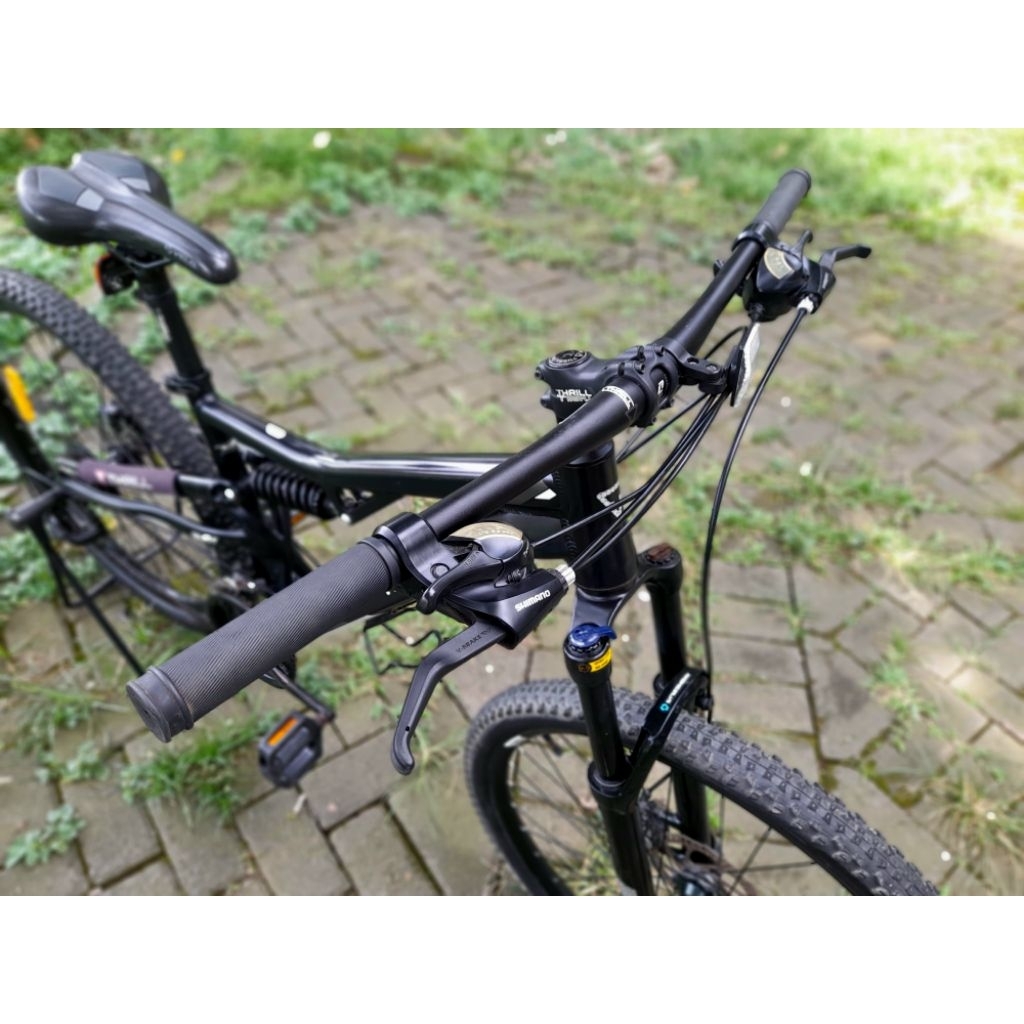 THRILL OUST 0.3 SECOND