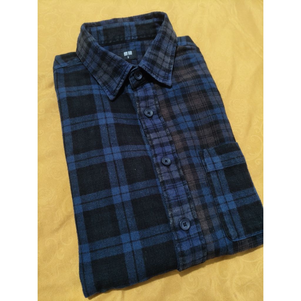 Kemeja Second Branded