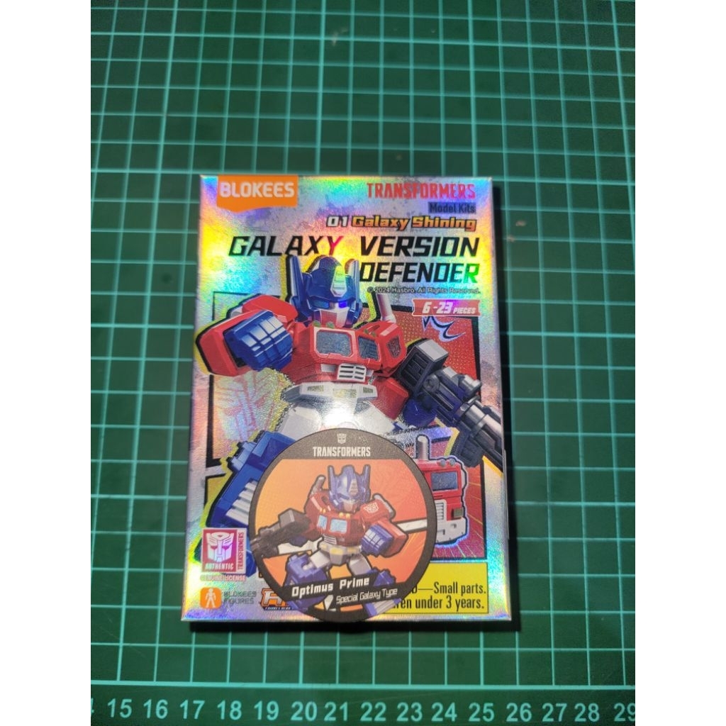 Blokees Defender [[Optimus Prime Secret Reguler]]