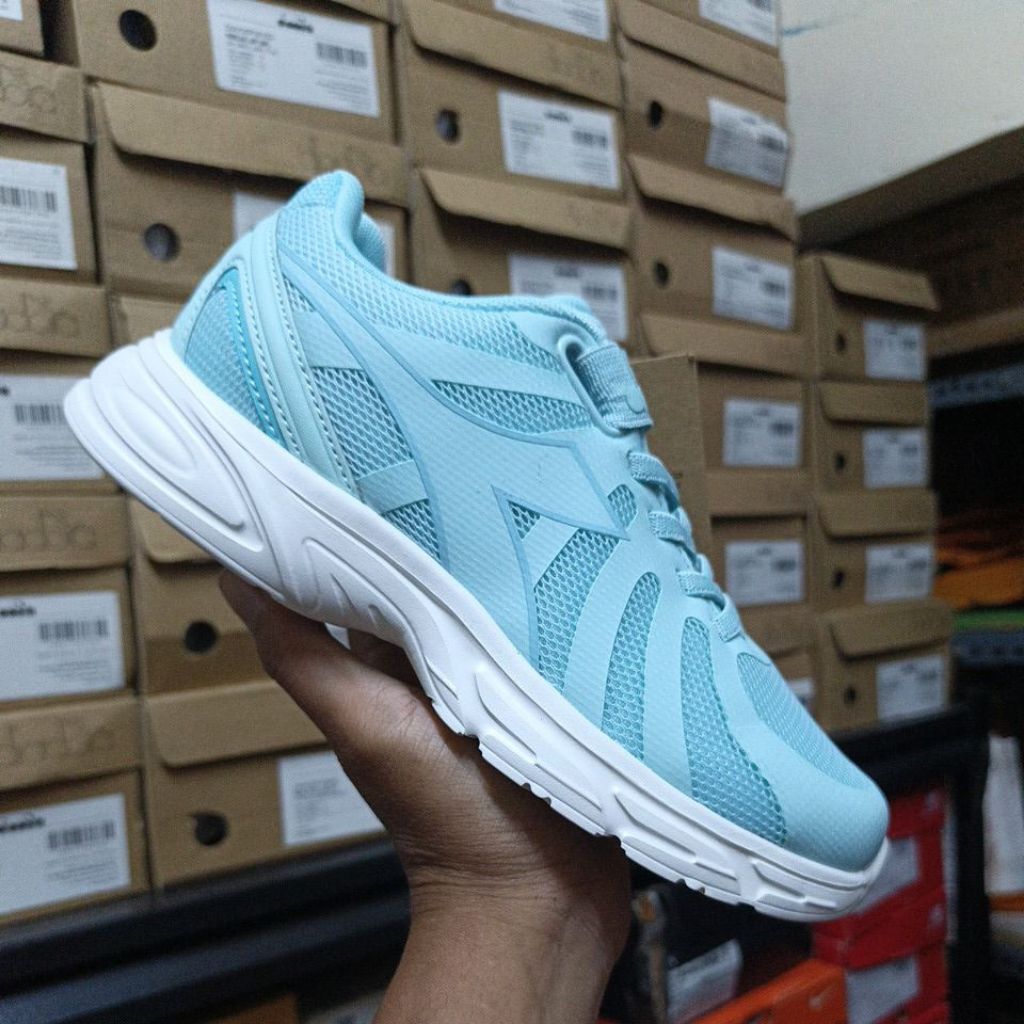 Sepatu Olahraga Anak Diadora Nishimura Lt Green Original Resmi Sport Station