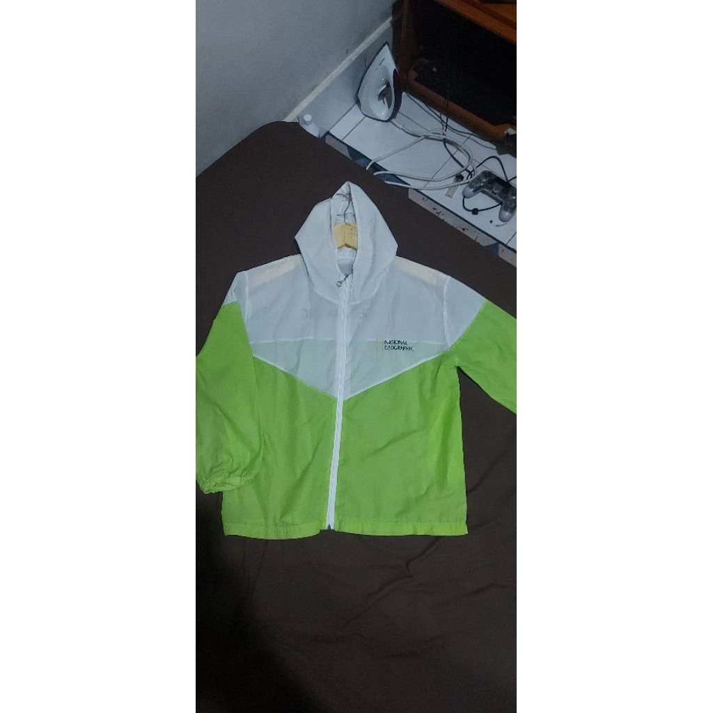 Natgeo jaket parasut