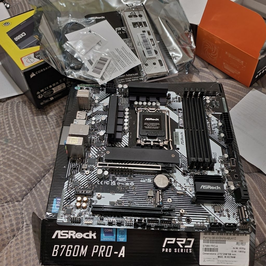 Asrock B760M pro A ddr5 , ARGB, like new, lengkap box dan garansi resmi