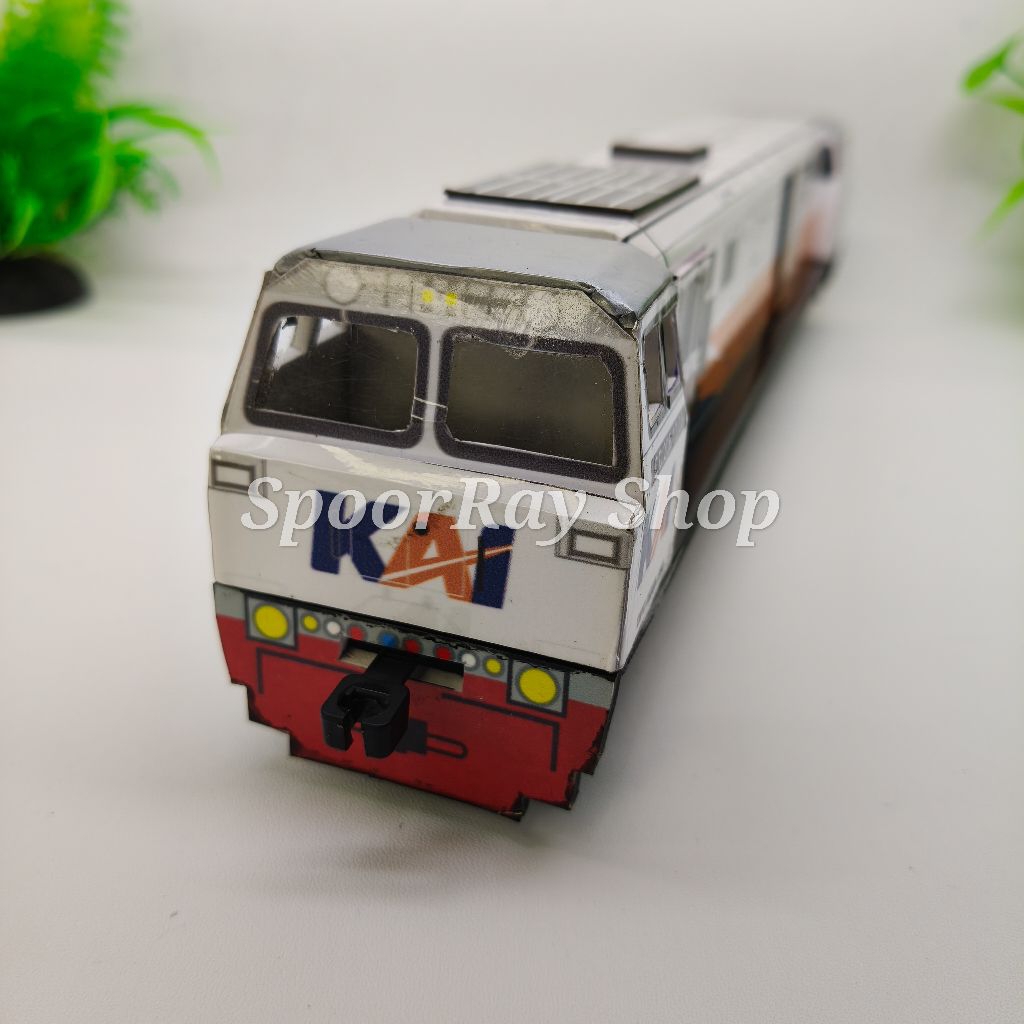 MINIATUR LOKOMOTIF CC 206 PUTIH ORANYE