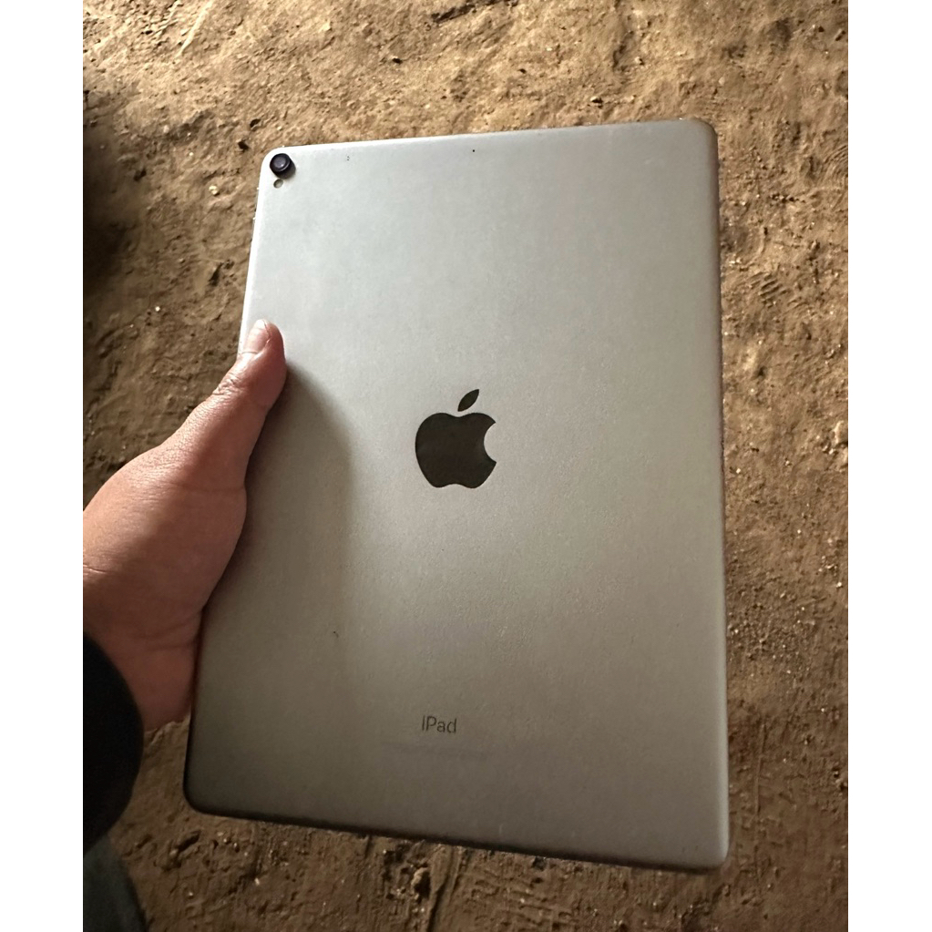 Ipad Pro 10.5 64 Gb Minus layar