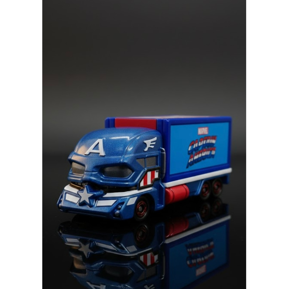 Tomica Marvel T.U.N.E. Evo. 6.0 Masked Carry Captain America die-cast toy truck