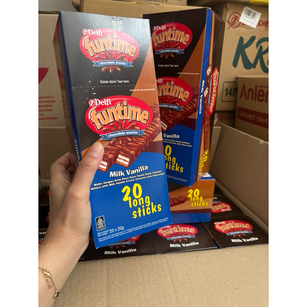 Nyimas_Case Delfi Funtime Chocolate Snacks Isi 20 X 20Gr