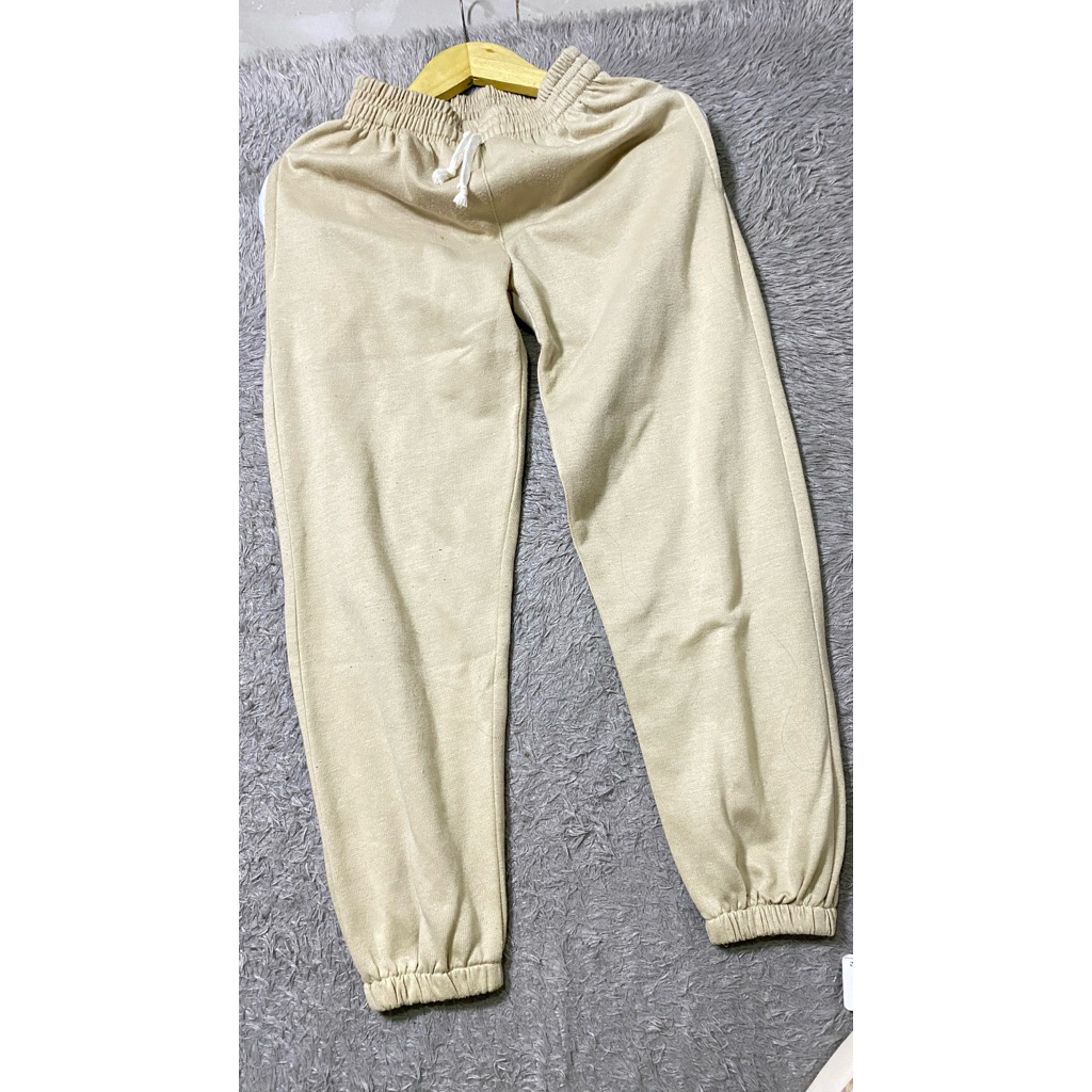 JOGGER HNM KW
