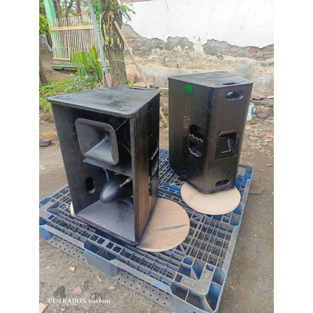 box T24 custom