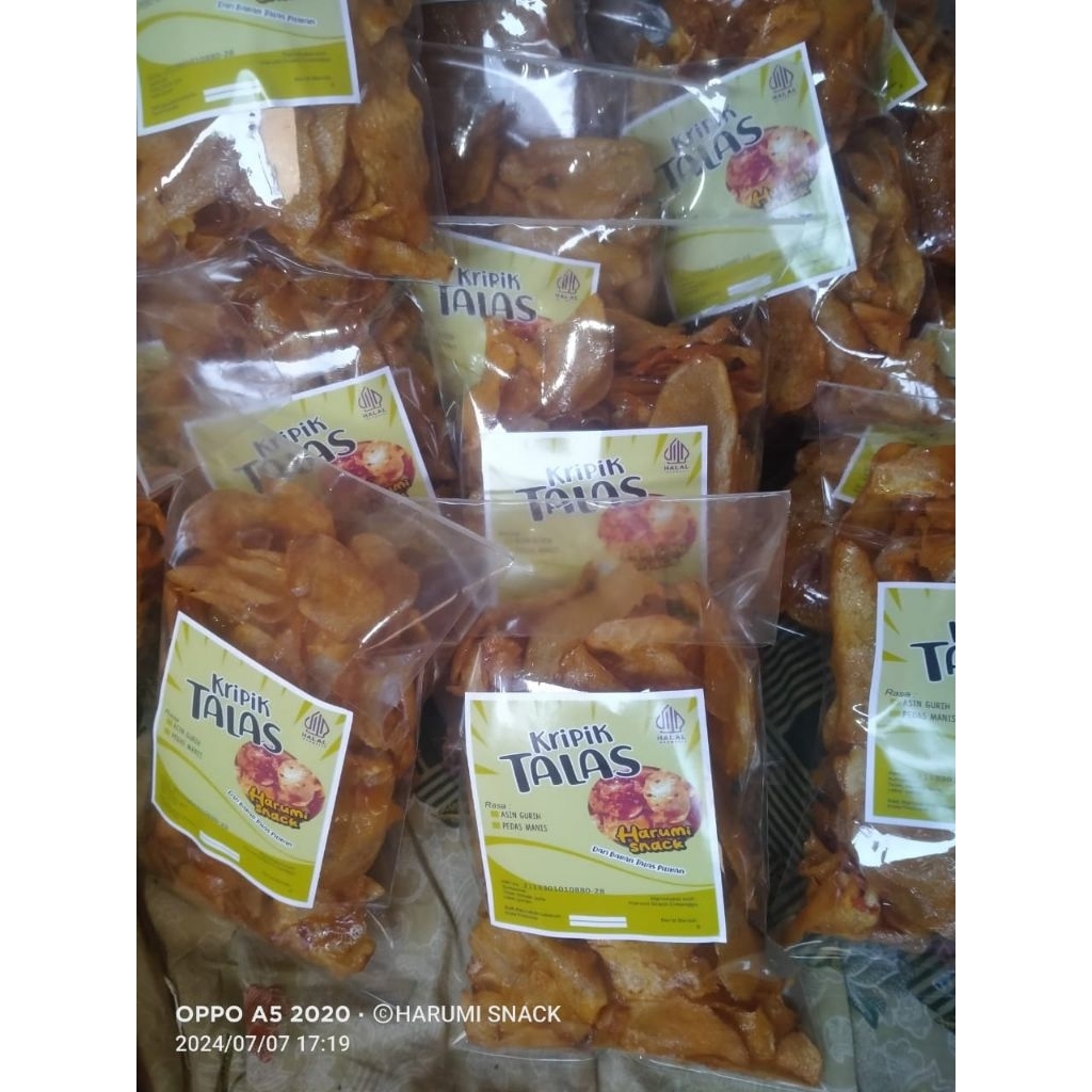 keripik talas pedas manis