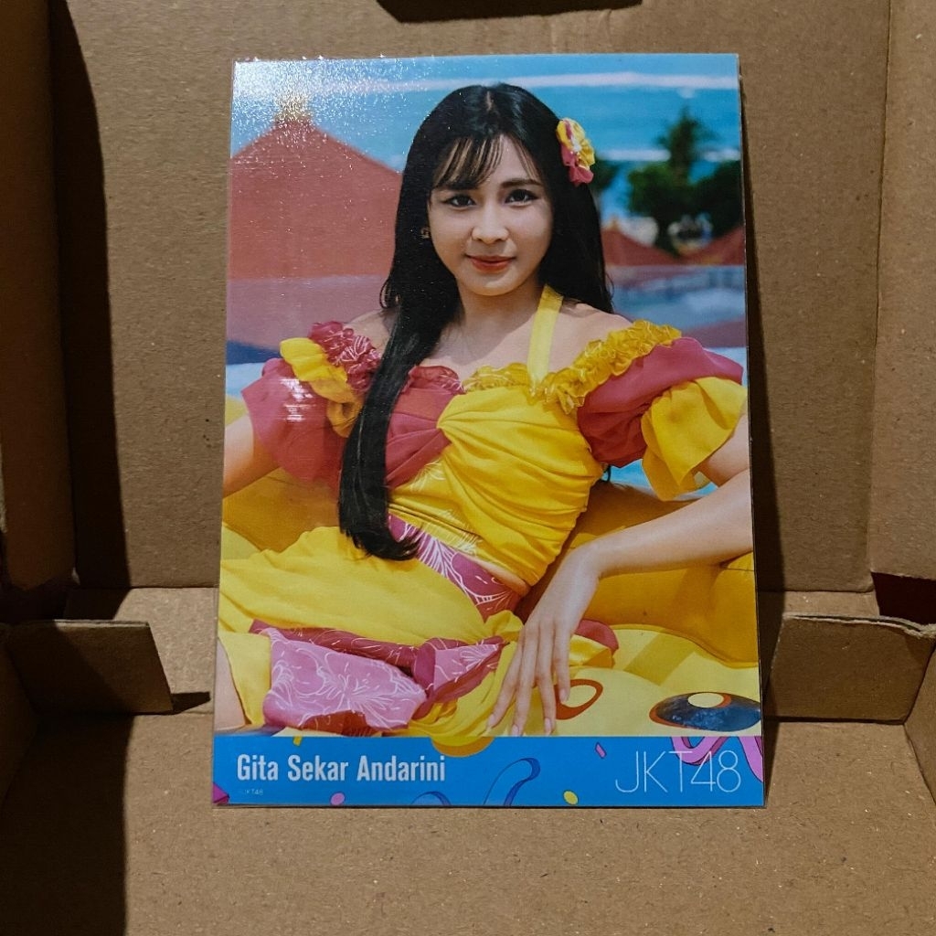 PHOTOPACK GITA JKT48 OH MY PUMPKIN