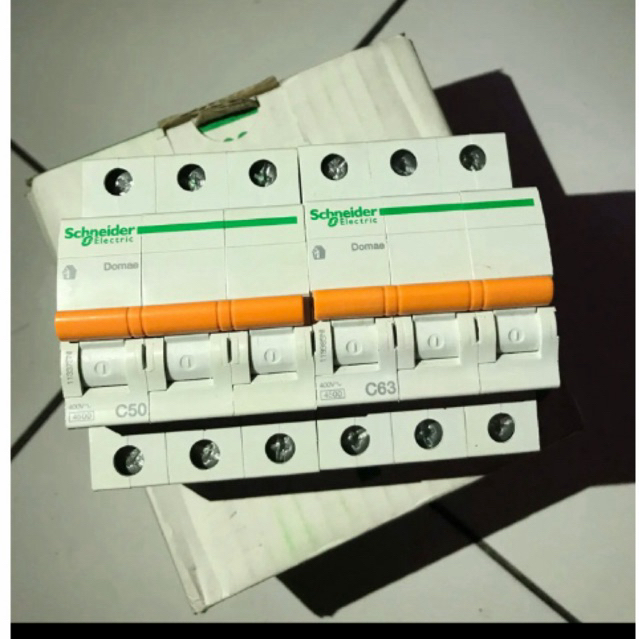 MCB SCHNEIDER 3phase 50A/63A