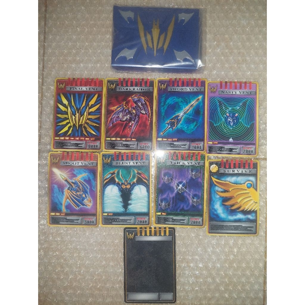 Bandai CSM Kamen Rider Ryuki - Deck Knight Survive