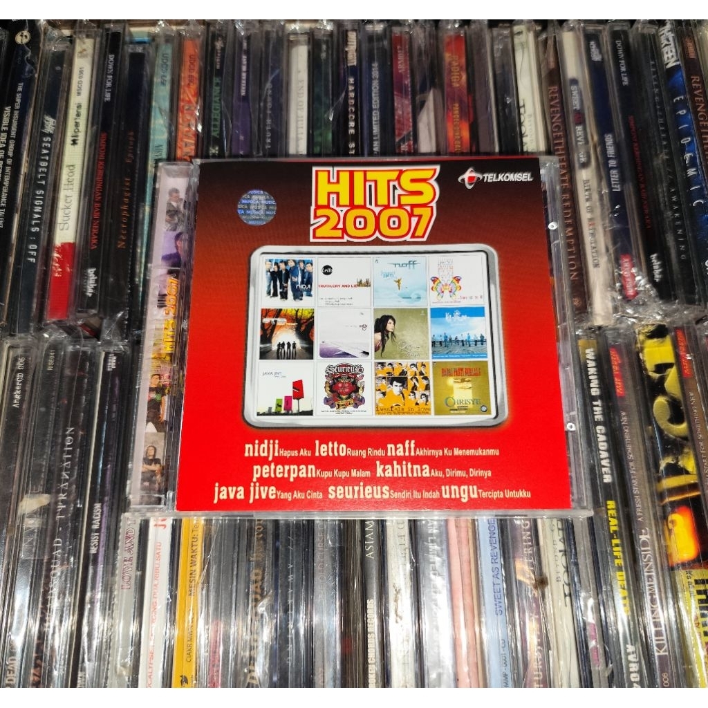 CD HITS 2007 - Nidji, Peterpan, Ungu, ST12, Naff, Rossa, Kahitna, Java Jive, Seurieus, Chrisye, Iwan