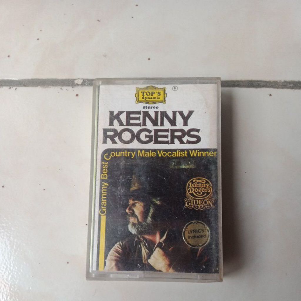 kaset pita Kenny Rogers