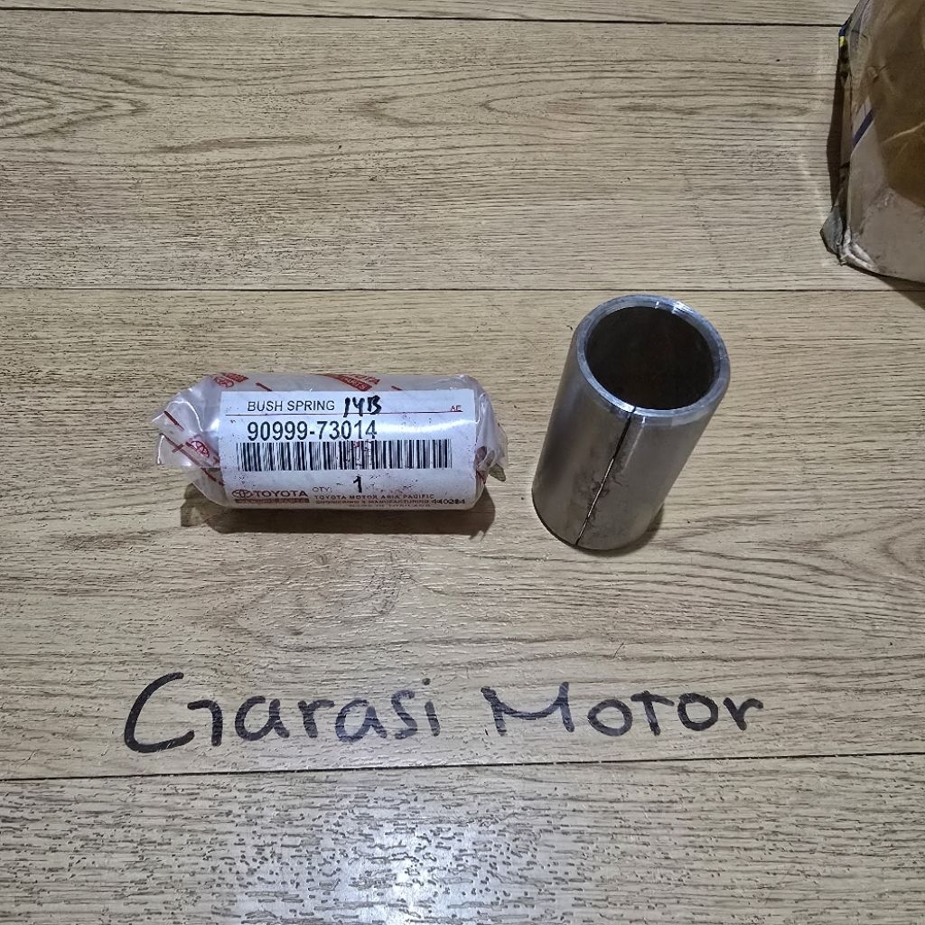 BUSHING PER BELAKANG BUSHING SPRING REAR HINO HT DUTRO 90999-73014