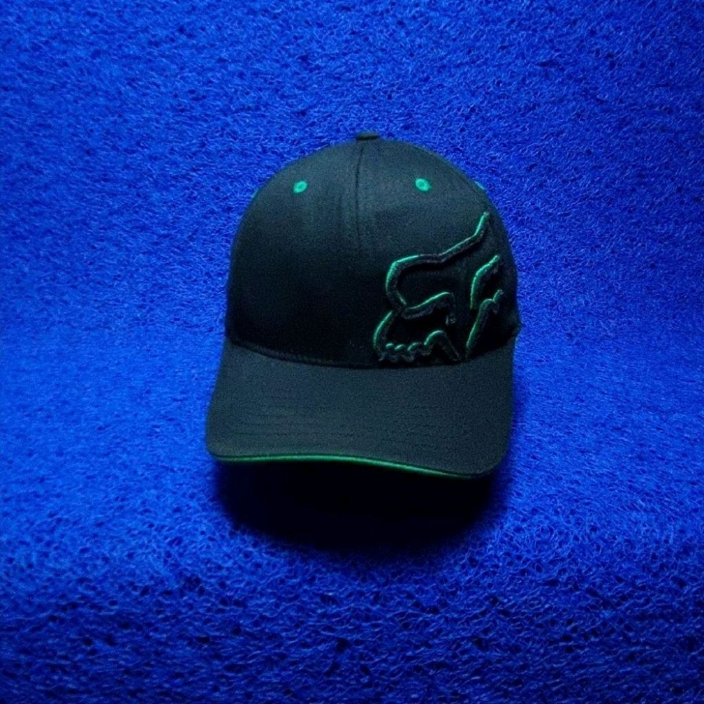 topi fox big logo size m
